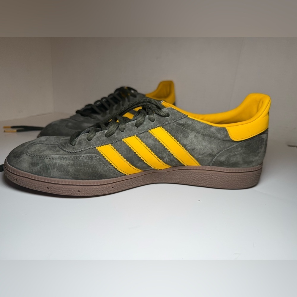 🔥RARE Adidas Handball Spezial Night Cargo Tribe Yellow Adidas - Picture 9 of 16